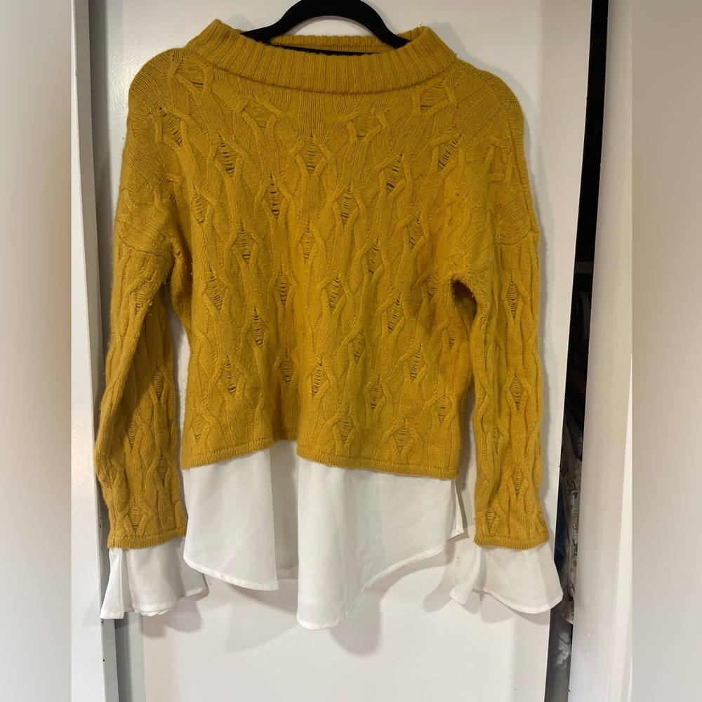 Design History Yellow Knit Sweater